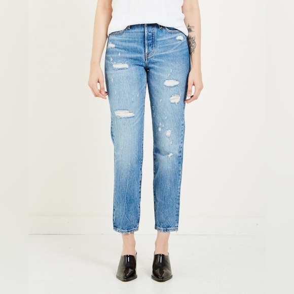 Levi’s Jeans Women's Size 27 Wedgie Icon Fit High-Waist Distressed Tapered Leg - Picture 10 of 16